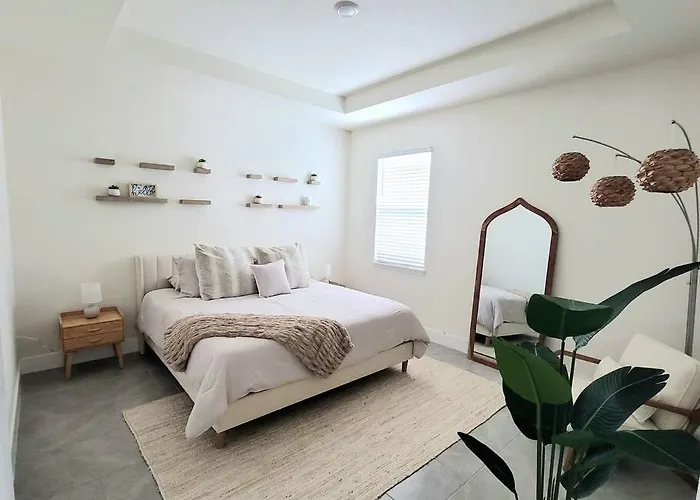 Private Vacational Cozy Suite