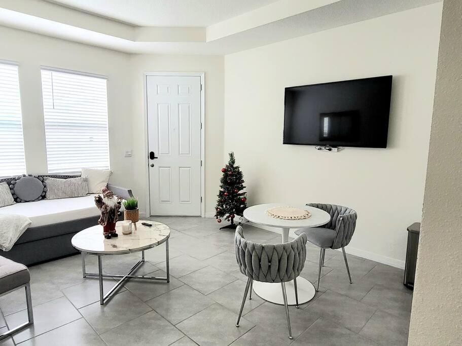Private Vacational Cozy * Kissimmee